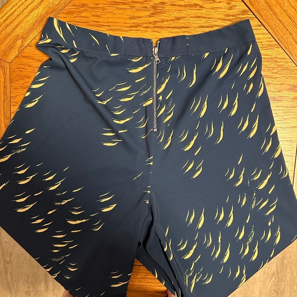 *ALICE + OLIVIA* Blue x Yellow Pattern Flowy Pants Size 4 - Picture 4 of 8